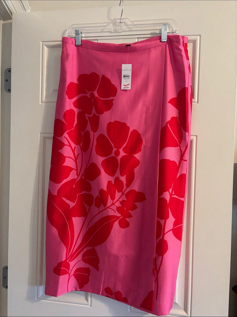 Ann Taylor Pink Midi Skirt with Red Floral Print